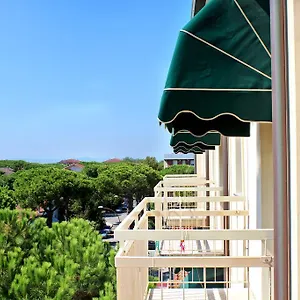 Hotel The Match